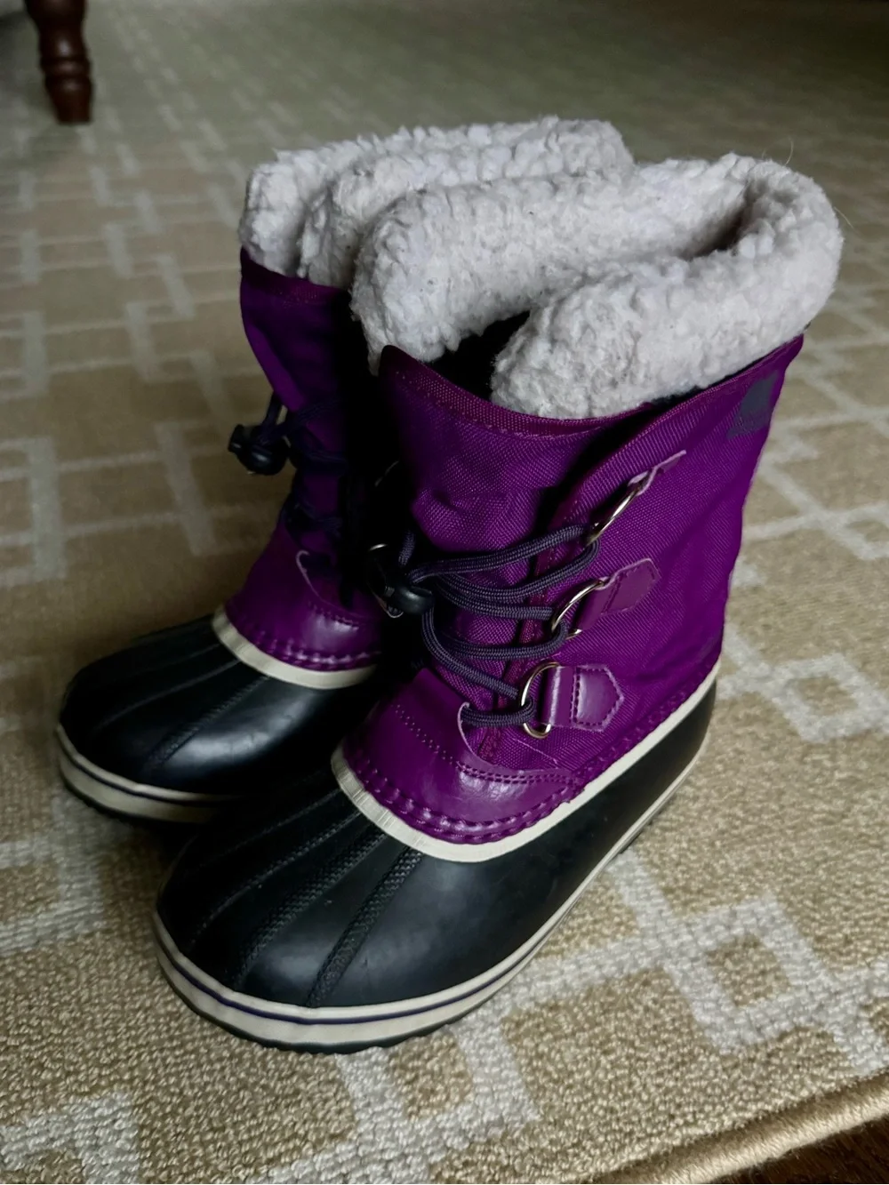 Sorel Kids Yoot Pac Insulated Waterproof Snow Boots Black Purple Girls Size 2
